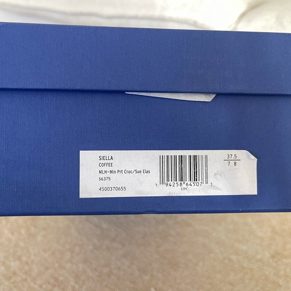 Stuart Weitzman The Siella Coffee Brown Croc Embossed Leather Size 37.5/7B - Picture 11 of 11